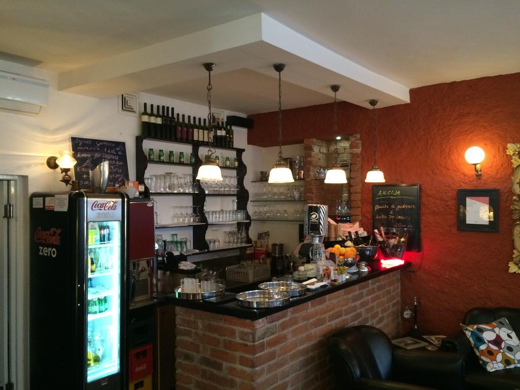 B&B Fotic Zagreb Eksteriør billede